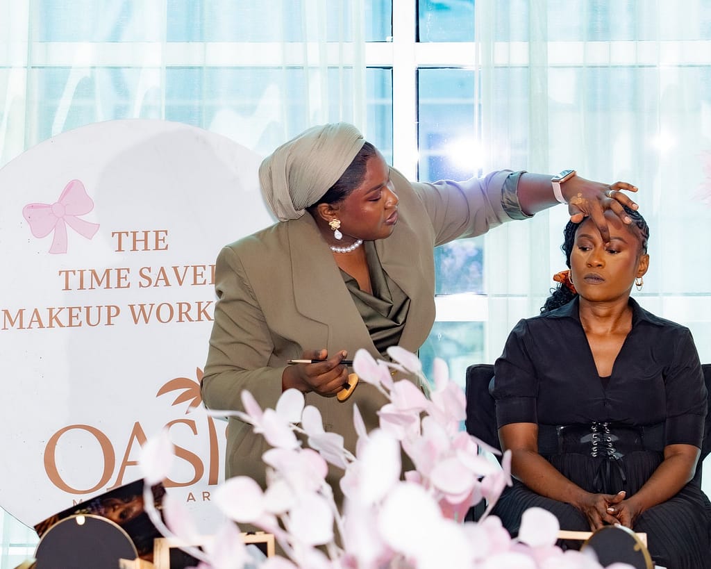 Simbiat teaching at the Time Saver Workshop